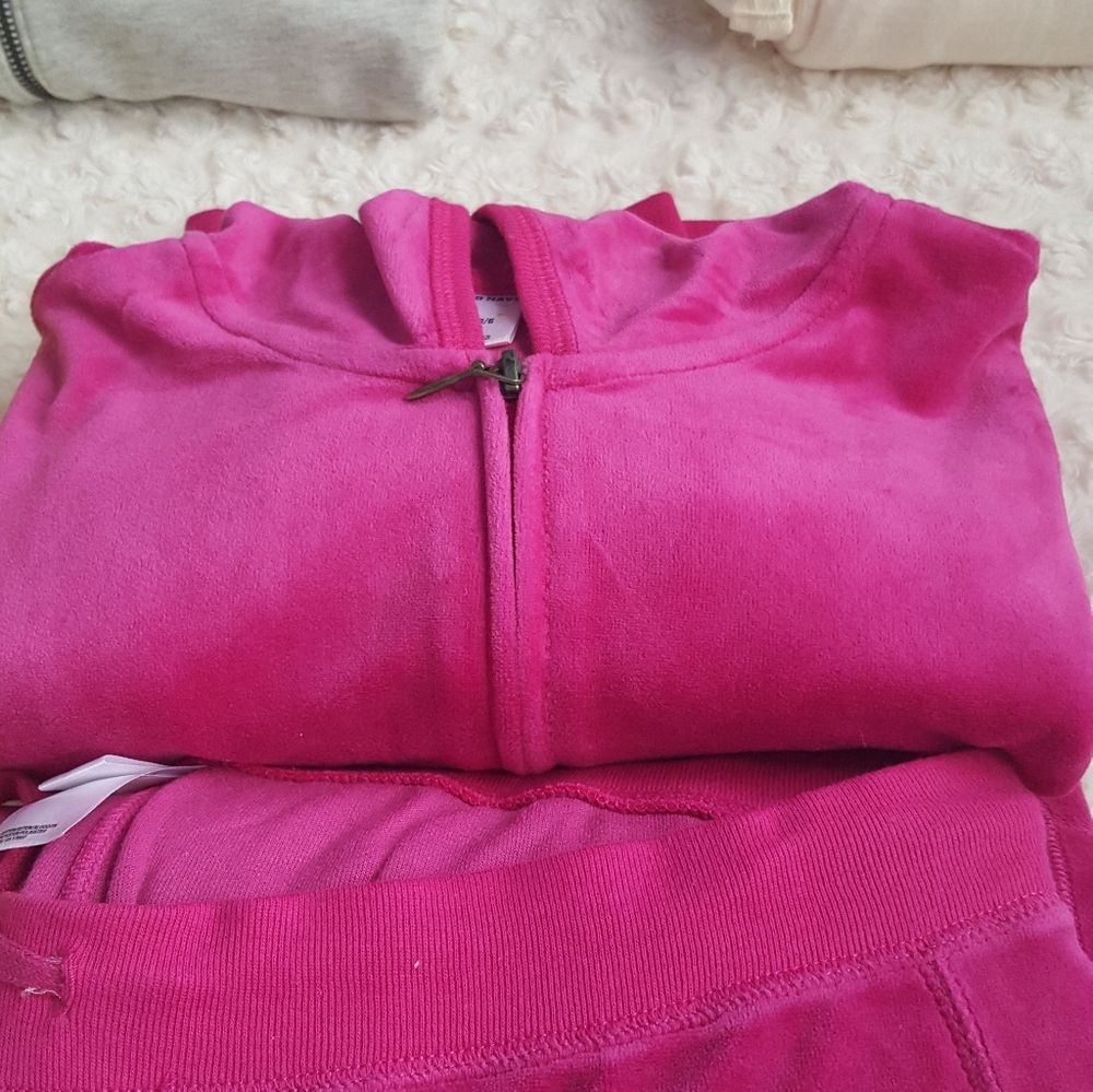 Velour 2 piece sweat suit